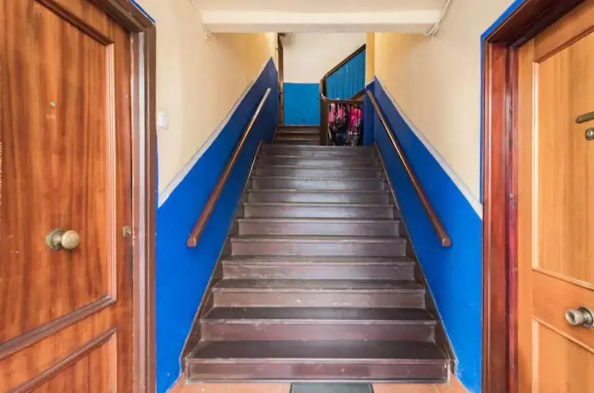 Central Monkey Apartment - Grupo Rh Santander