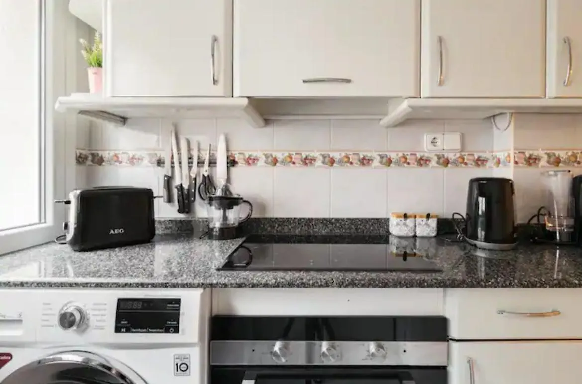 Central Monkey Apartment - Grupo Rh Santander